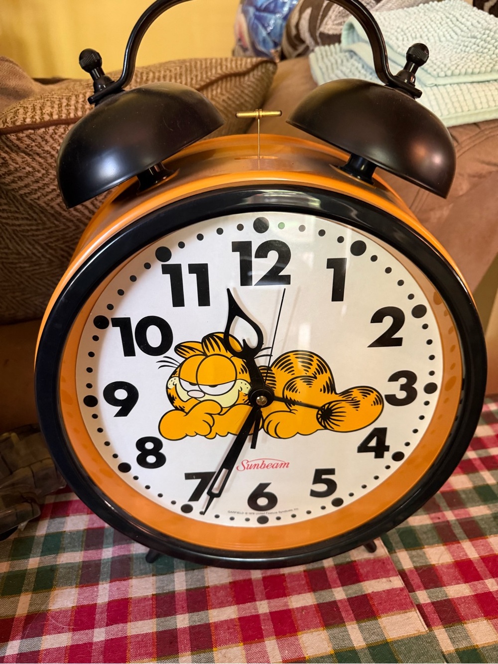Sunbeam Garfield XL Orange and Black Twin-Bell Alarm Clock!